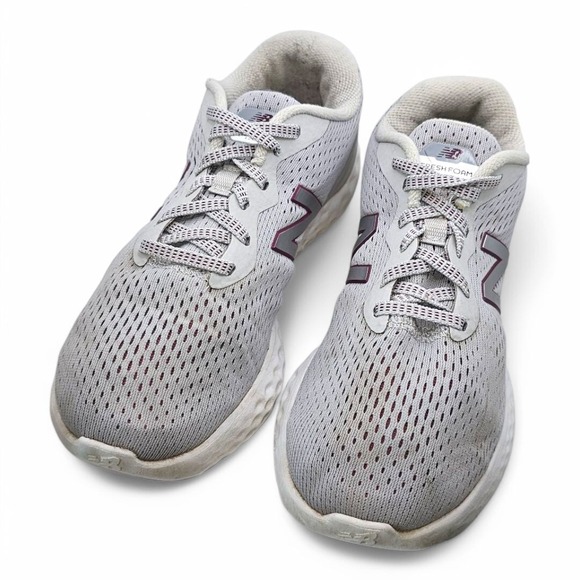 New Balance Fresh Foam 1365 Running Shoes Gray‎ & Silver Sneakers Women's 8.5 EE - Picture 3 of 11
